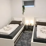 Stn - Mit 2 Schlafzimmer&parkplatz, Highspeed Wlan, Fußbodenheizung&netflix Premium, Zentral Zu Audi&schwarz Gruppe *