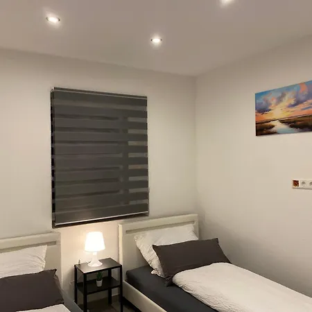 Stn - Mit 2 Schlafzimmer & Parkplatz, Highspeed Wlan, Fussbodenheizung & Netflix Premium, Zentral Zu Audi & Schwarz Gruppe *