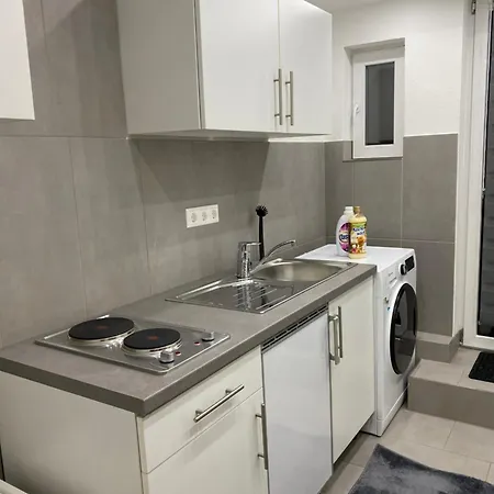 Stn - Mit 2 Schlafzimmer & Parkplatz, Highspeed Wlan, Fussbodenheizung & Netflix Premium, Zentral Zu Audi & Schwarz Gruppe * Bad Friedrichshall