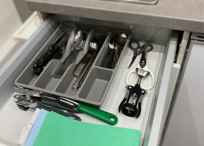 דירה Stn - Mit 2 Schlafzimmer & Parkplatz, Highspeed Wlan, Fussbodenheizung & Netflix Premium, Zentral Zu Audi & Schwarz Gruppe באד פרידריכסהל